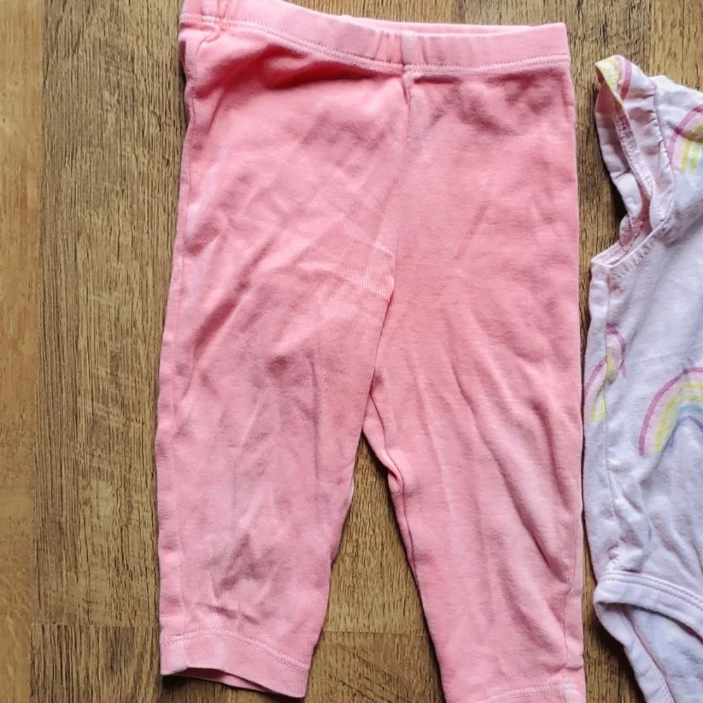 Carters Girls‎ Rainbow Short Sleeve Onesie with Pants Outfit 6M